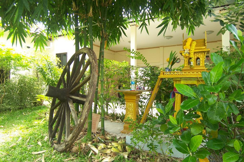 Phuket Airport Overnight Hotel Nai Yang Экстерьер фото