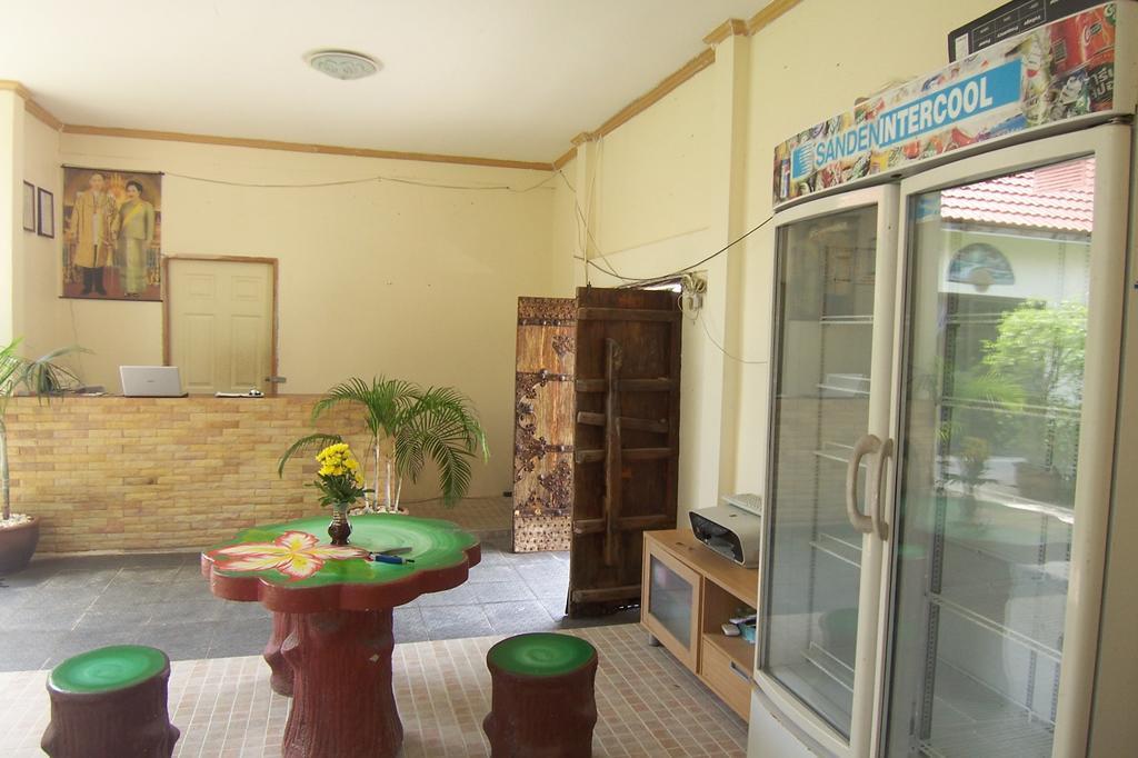 Phuket Airport Overnight Hotel Nai Yang Экстерьер фото