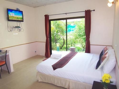 Phuket Airport Overnight Hotel Nai Yang Экстерьер фото